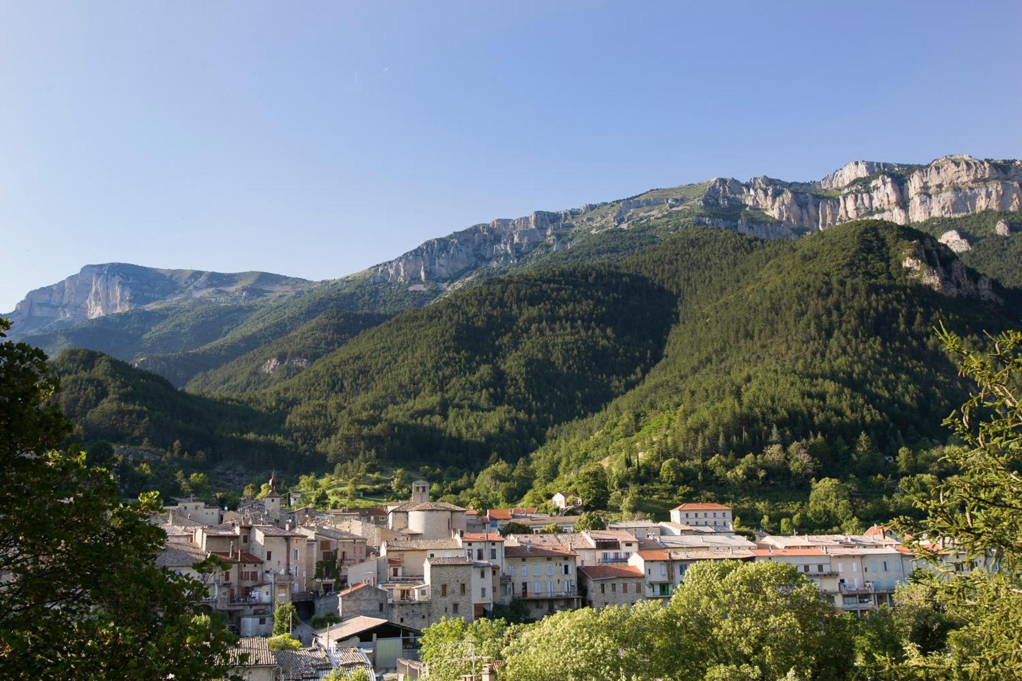 Готель Le Dauphine Шатійон-ан-Дюа Екстер'єр фото